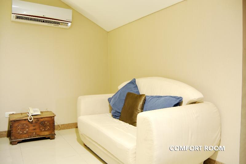 W Home Cikatomas Jakarta Ngoại thất bức ảnh